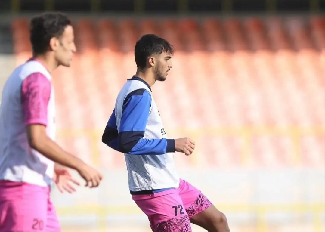 چمن مصنوعی در لیگ یک حادثه آفرید(عکس)