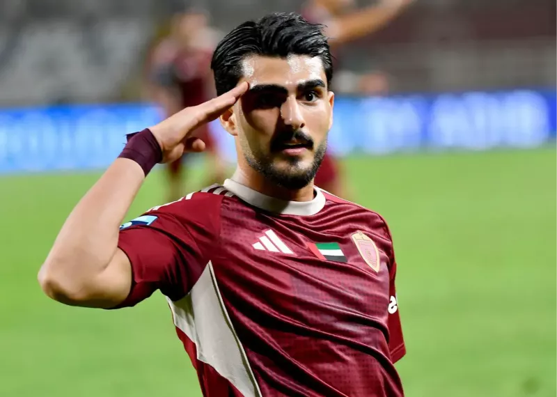 تمجید اماراتیها از مهاجم ایرانی: نجاتبخش!