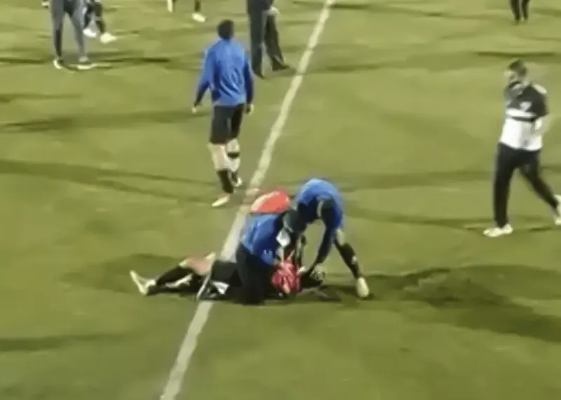 چاقوکشی در رختکن، متخلفان اخراج شدند!