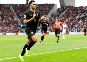 نظر گونچالو راموس درباره رقابت با رونالدو