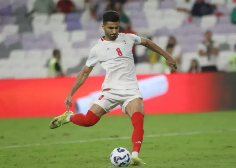 ستاره تیم ملی از اردو خارج شد!