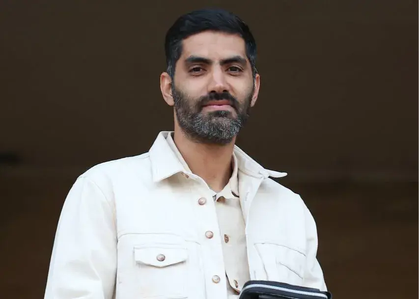 معاون ورزشی در نقش مشاور مدیرعامل؛/ انصاری با حکم جدید در پرسپولیس ماند