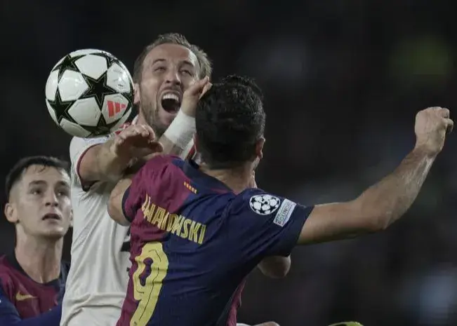 لواندوفسکی، هری کین را به بارسا میبرد!