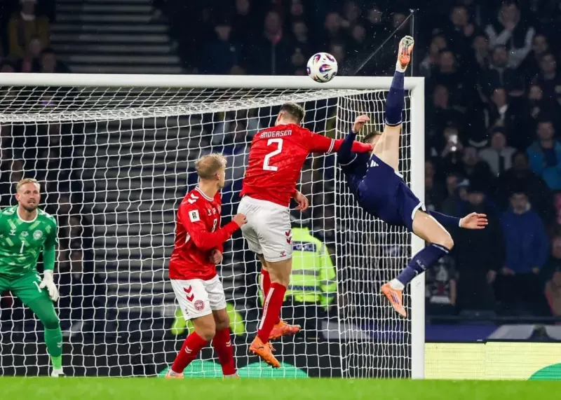 بهترین گل انتخابی جام جهانی: قیچی برگردان استثنایی