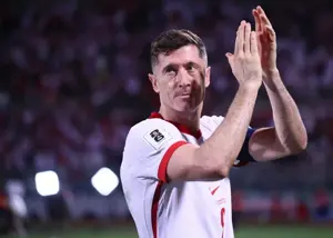 برابری سریعالسیر لواندوفسکی با رکورد مسی