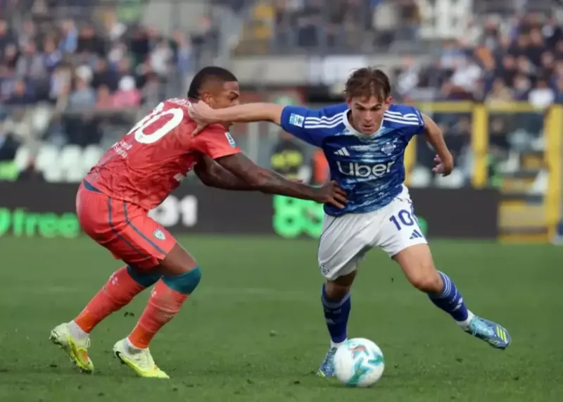 مجبورشوم جور دیگری مربیگری کنم، میگوید خداحافظ!