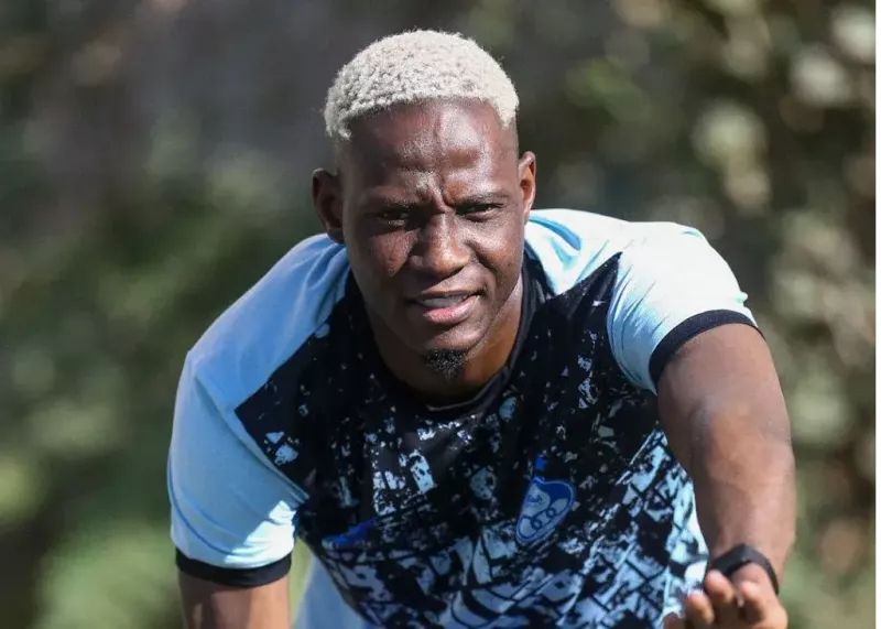 طلسم شکست: بالاخره وینگر خارجی استقلال بازگشت