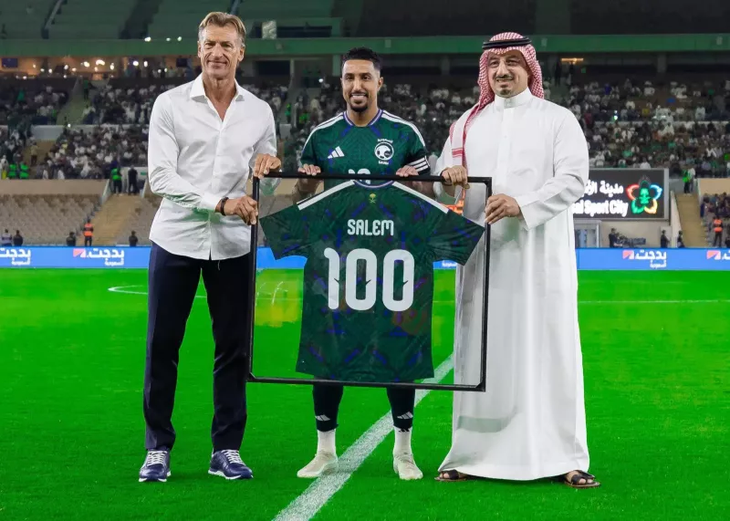 مرد سال آسیا وارد باشگاه صدتاییها شد