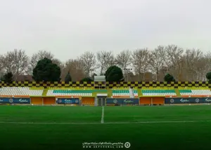 خرابی چمنهای ورزشی، از باغ فردوس تا یادگار