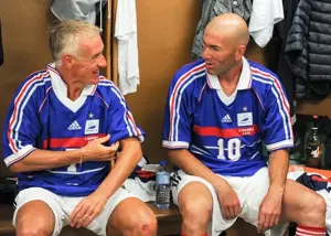 در فرانسه همه میدانند: زیدان سرمربی خروسها