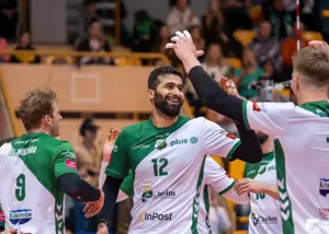 غول بحرانزده والیبال لهستان علیه امیرحسین اسفندیار