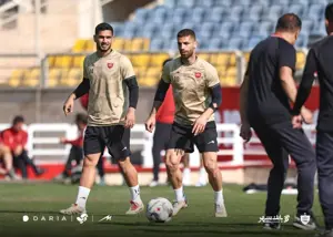 دو بازیکن ویروسی پرسپولیس به تمرین برگشتند 