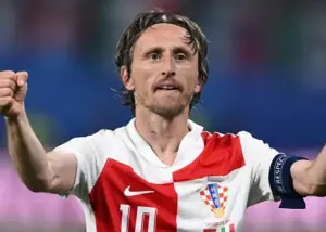 مودریچ: باورم نمی‌شد تشویق‌ها برای من است