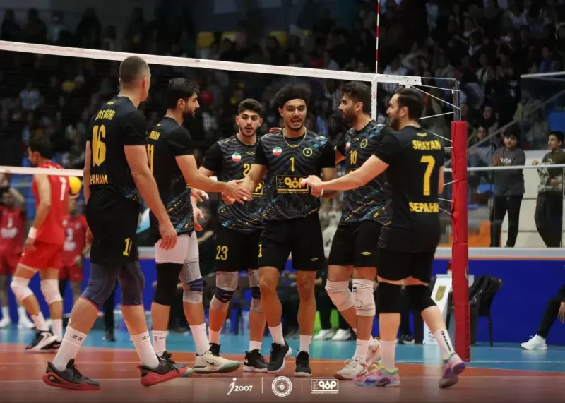 سپاهان برای قهرمان ایران دردسر درست کرد