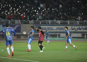 استقبال باورنکردنی از بازگشت ابومسلم مشهد (عکس)