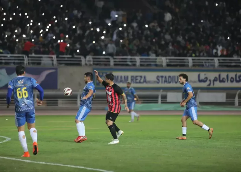 استقبال باورنکردنی از بازگشت ابومسلم مشهد (عکس)