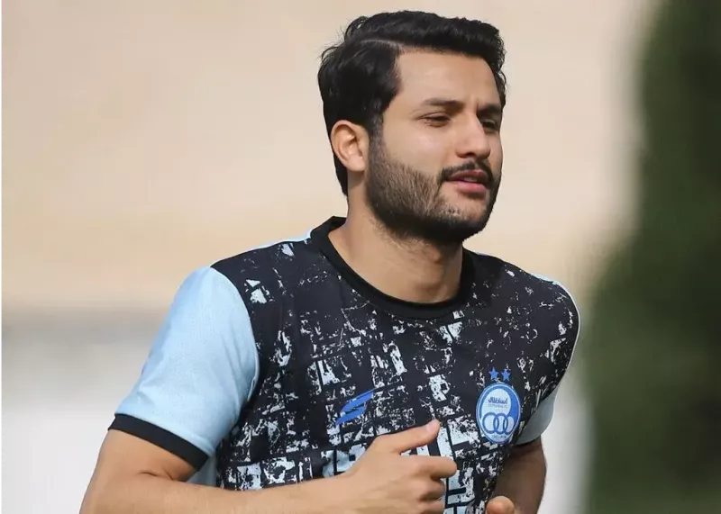 عارف آماده اولین حضور فیکس در استقلال