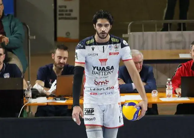 گاتزتا: زور سرویس‌های ستاره ایرانی به پیاتزا نرسید