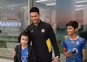 استقلالی‌ها دست از سر سیدحسین برنداشتند!(عکس)