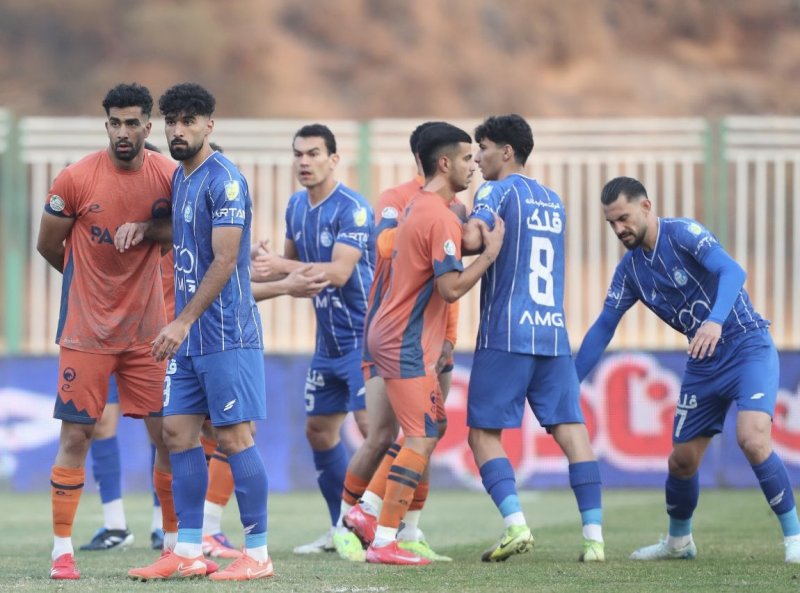 کارت قرمز جریمه فن بروسلی بازیکن پادیاب