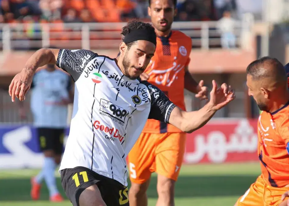 فرصت‌سوزی به بازی‌های حذفی هم رسید:/ مس کرمان صفر - سپاهان یک: صعود اقتصادی به یک هشتم!