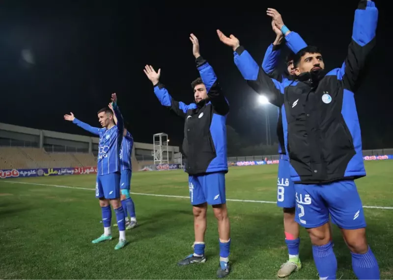 استقلال هم ایسلندی زد (عکس)