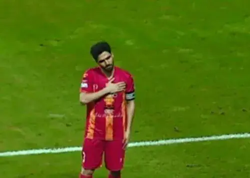 هواداران استقلال در اهواز جایزه اخلاق بردند