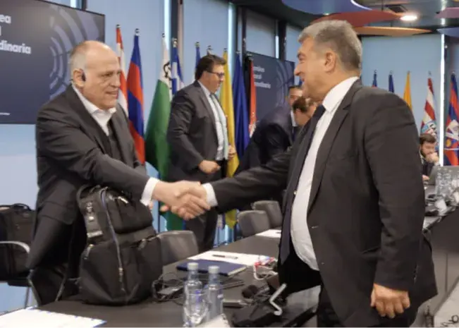 حمایت عجیب بارسا از تباس: می‌خواهند برکنارش کنند!