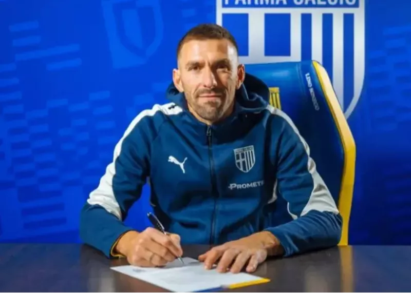 رسمی: گلر 38 ساله جانشین سوزوکی شد