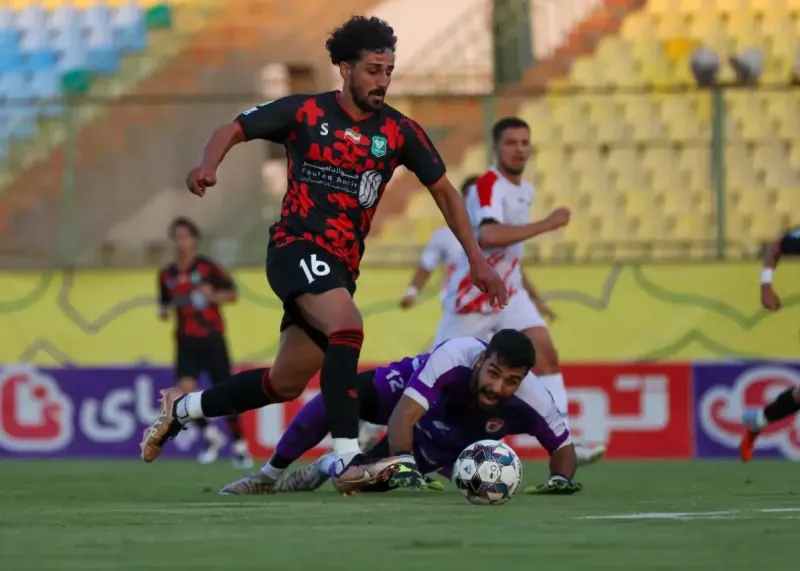 عیسی مرادی روی دور گلزنی (عکس)