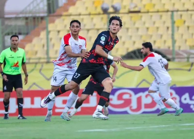 معرفی مدافع ۱۹ ساله رحمتی مقابل آکادمی کیا