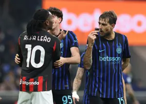 آچربی موهای لیائو را ول نمی‌کرد! (عکس)