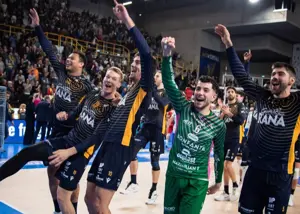 صدرنشین مهمترین لیگ والیبال دنیا تغییر کرد