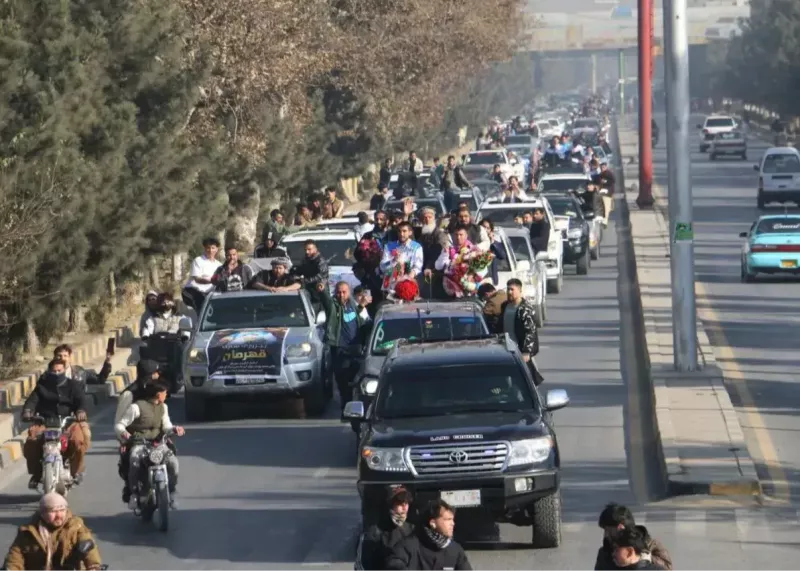 جشن بزرگ قهرمانی در افغانستان (عکس)
