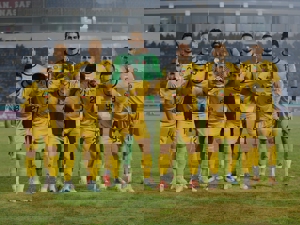 تراکتور را از خانه‌اش بیرون کردند!