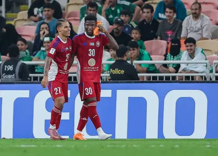 و سرانجام قهرمان آسیا به زانو درآمد!