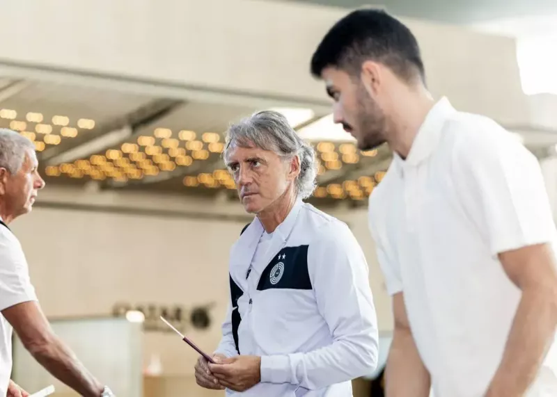 تراکتور تماشاگر ویژه تقابل مانچینی و مورایس