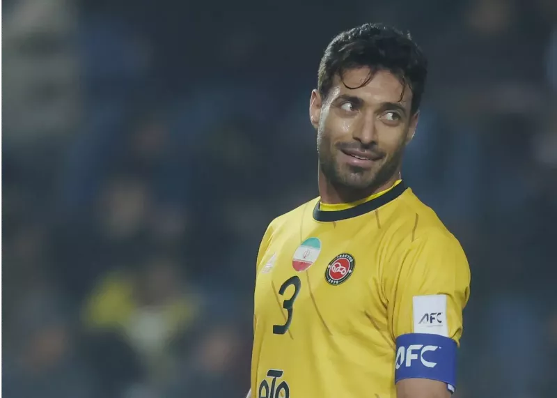 شجاع بالاتر از همه مدافعان آسیا