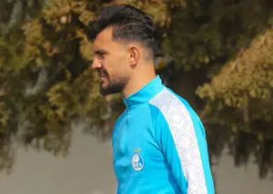 مهاجم استقلال به فکر جبران 243 روز ناکامی!