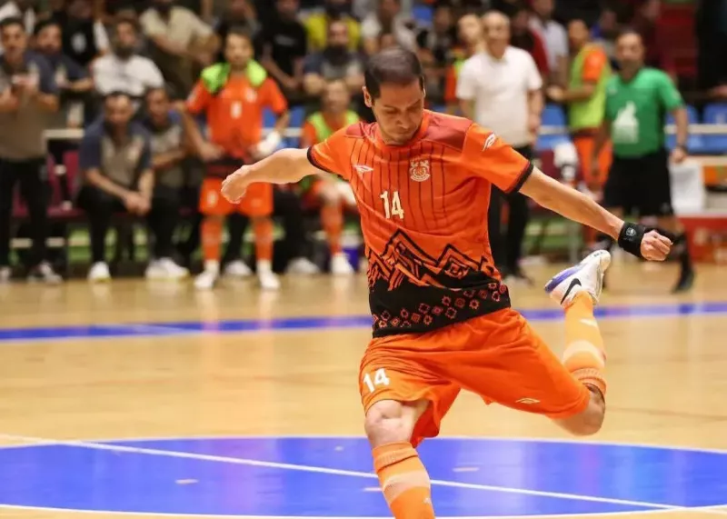 نقش جدید آقای گل: جاوید مهندس فوتسال!