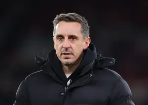 خشم اسطوره منچستر: وقتمان را تلف می‌کنیم