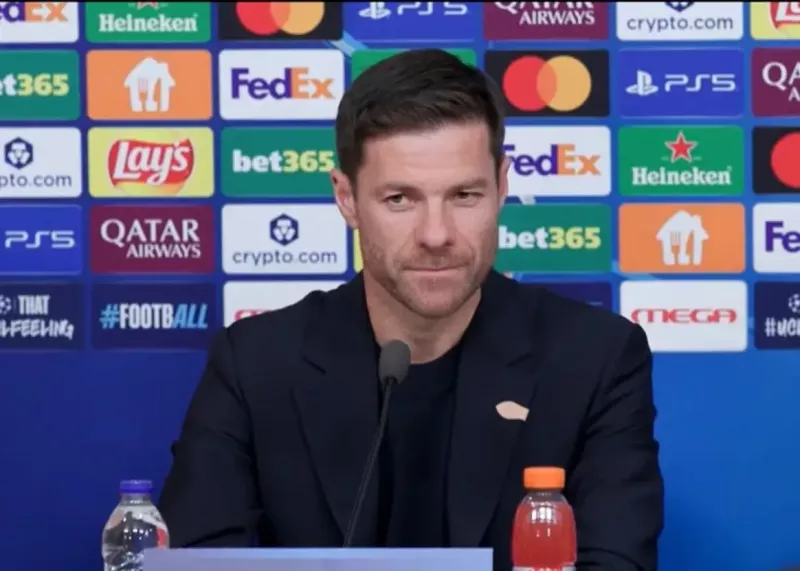 ژابی و تنش در رختکن: امروز صبح با پرز صحبت کردم