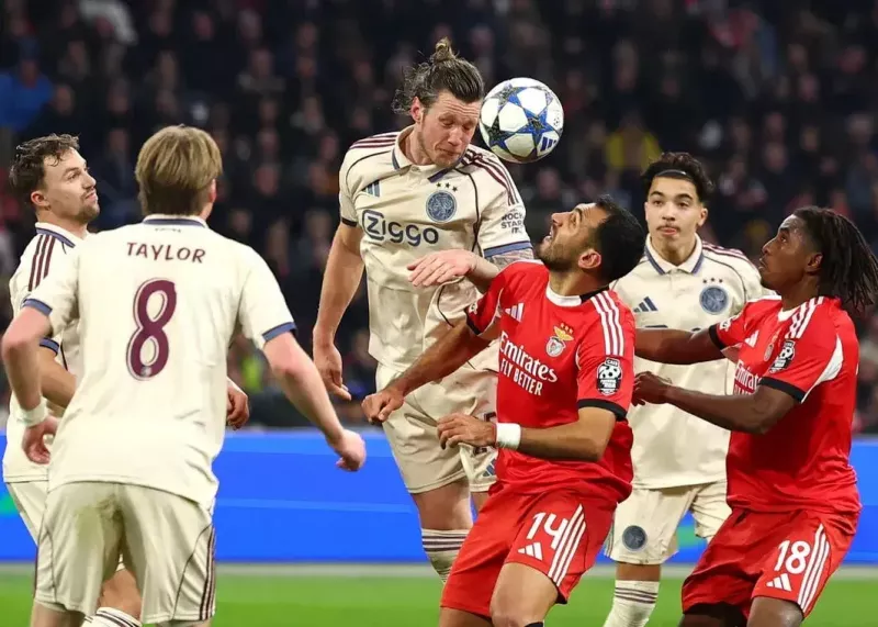 سلطه مطلق ژوزه مورینیو بر آمستردام