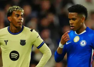 استوائو به امباپه و هالند پیوست