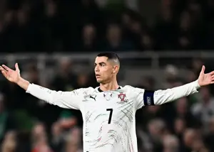 سن واقعی رونالدو لو رفت!