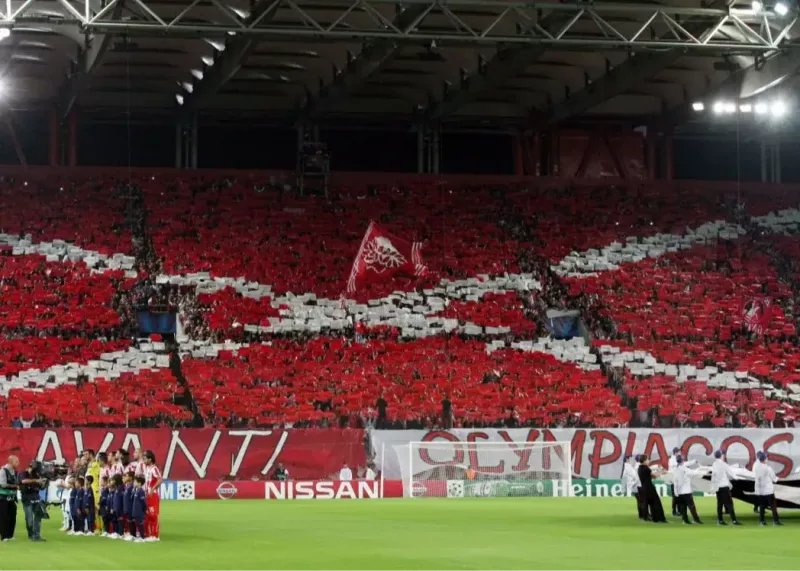 یونان و نبرد با رئال: بزرگترین طرح موزاییکی آماده شد