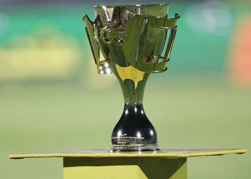 محرومیت ستاره سپاهان و مدافع آبیها از هفته 11