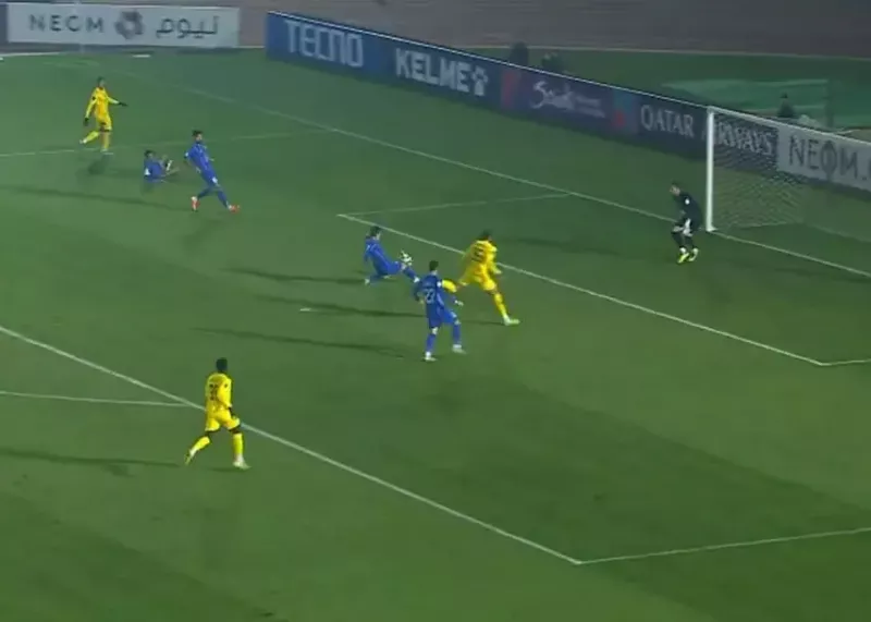 تکل محشر رستم یک گل برای استقلال خرید