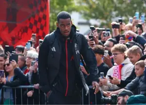 توصیه طلایی به ایساک: خودت را نباز پسر!