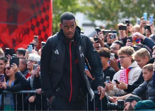 توصیه طلایی به ایساک: خودت را نباز پسر!